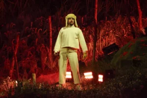 Bad Bunny provoca aumento en uso de Tinder durante su residencia en Puerto Rico